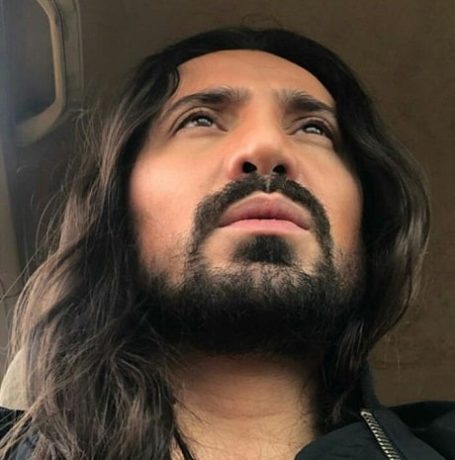 امیر عباس گلاب دوس دارم